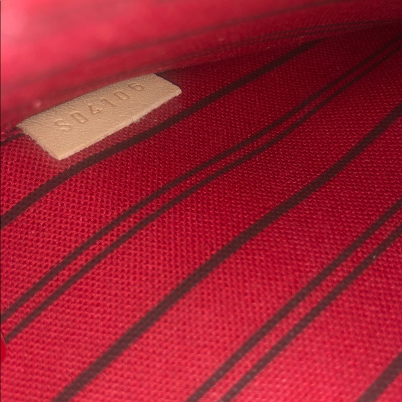 Louis Vuitton monogram clutch (❤️red) - Picture 5 of 5